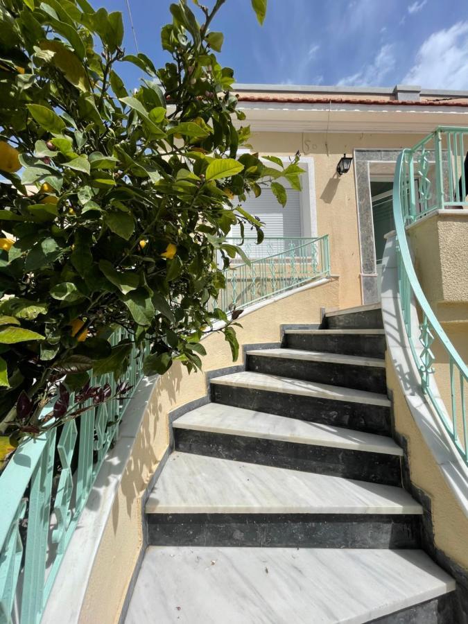 Odysseus Apartamento Vrontádos Exterior foto