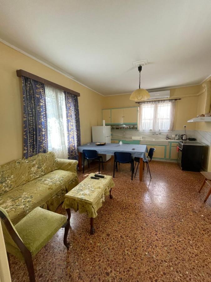 Odysseus Apartamento Vrontádos Exterior foto
