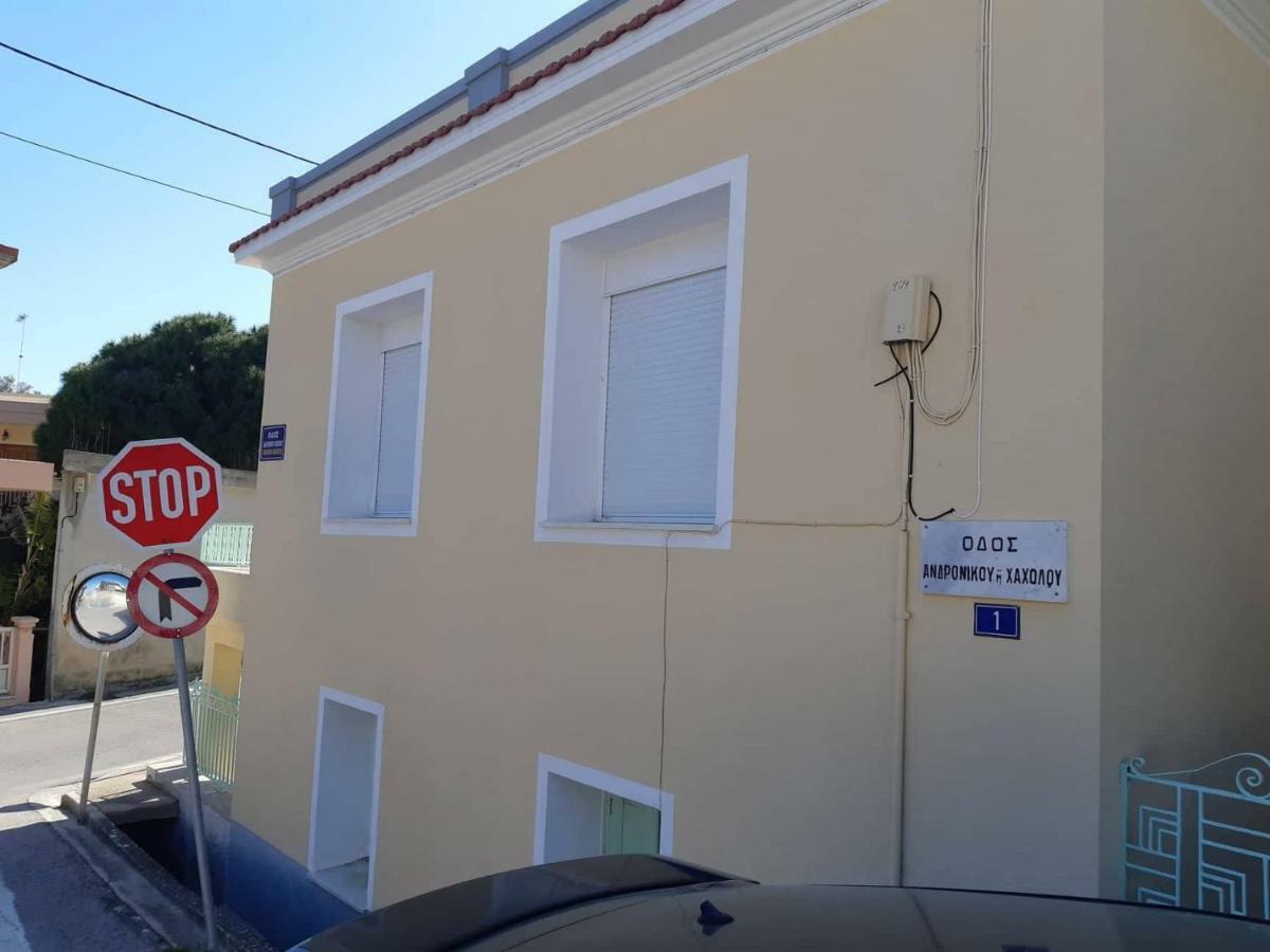 Odysseus Apartamento Vrontádos Exterior foto